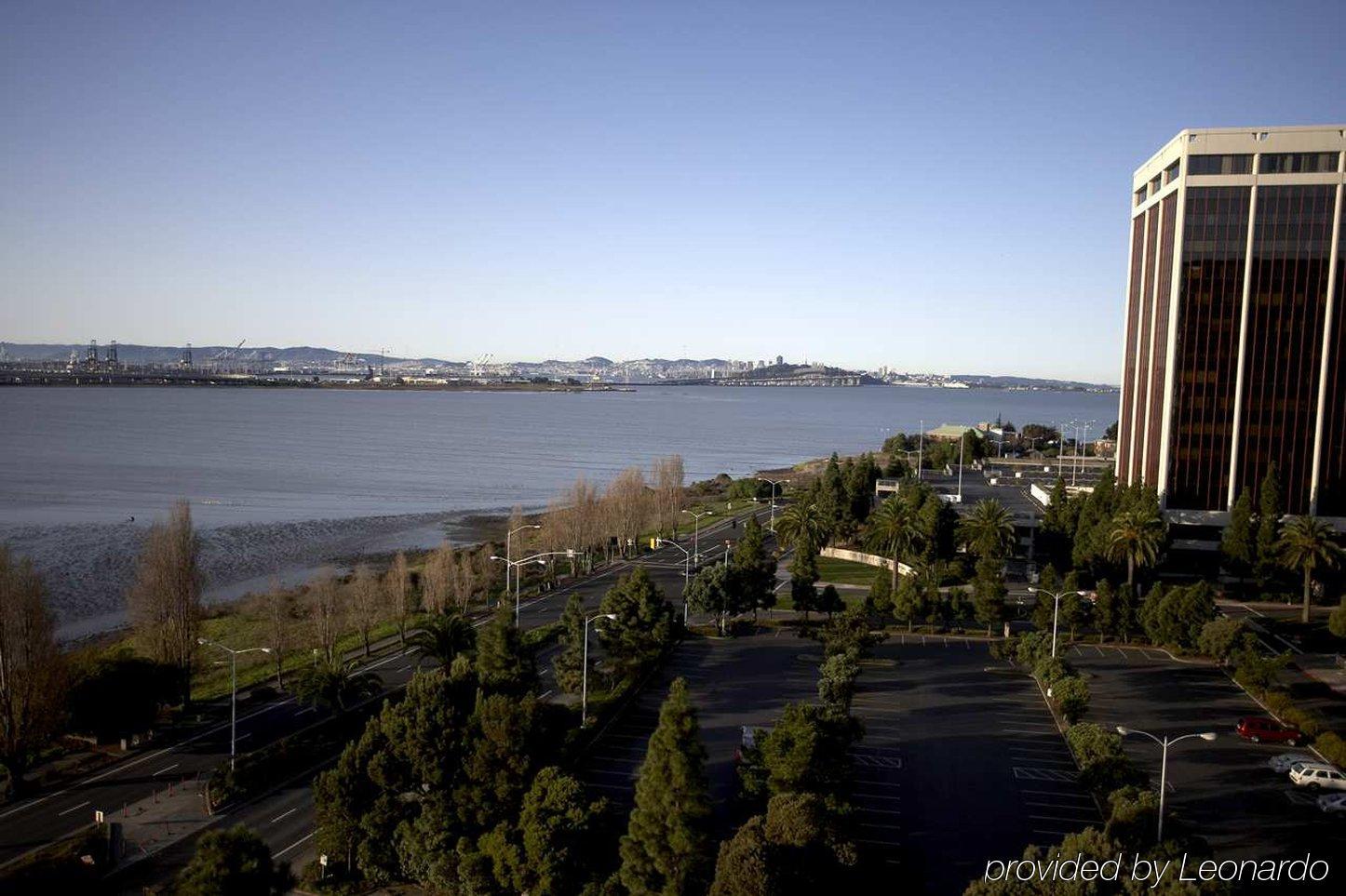 Hilton Garden San Francisco/oakland Bay Bridge 3*